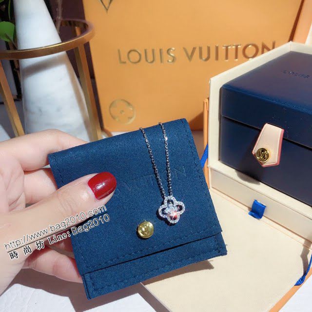 Louis Vuitton純銀飾品 路易威登四葉花項鏈 LV女士花朵滿鑽鎖骨鏈  zglv2190